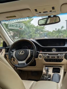 2013 Lexus ES350 - photo 8 of 10 | BSF Cars