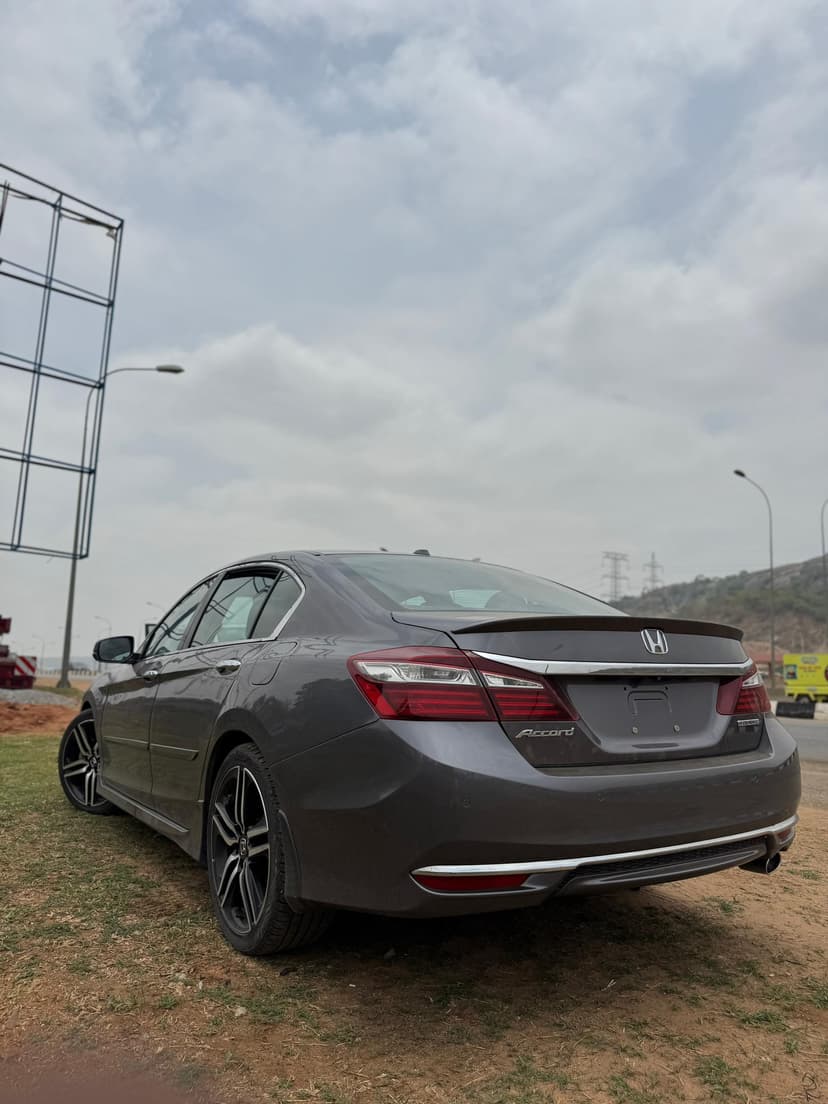 Honda Accord 2017 for sale in FCT - Abuja - ₦18,500