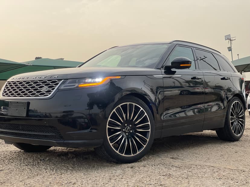 Land Rover Velar  2018 for sale in FCT - Abuja - ₦73,000,000
