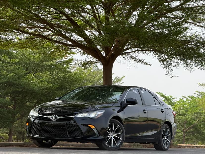 Toyota Camry 2016 for sale in FCT - Abuja - ₦18,500,000