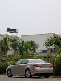 2013 Lexus ES 350 - photo 2 of 8 | BSF Cars