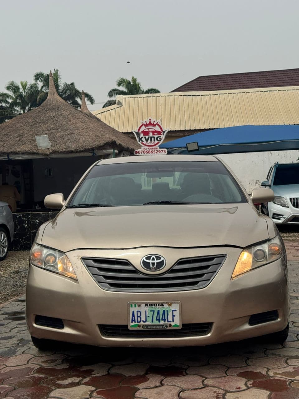 Toyota Camry XLE