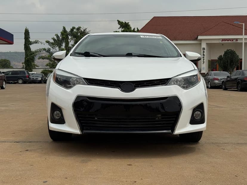 Toyota Corolla  2015 for sale in FCT - Abuja - ₦14,000,000