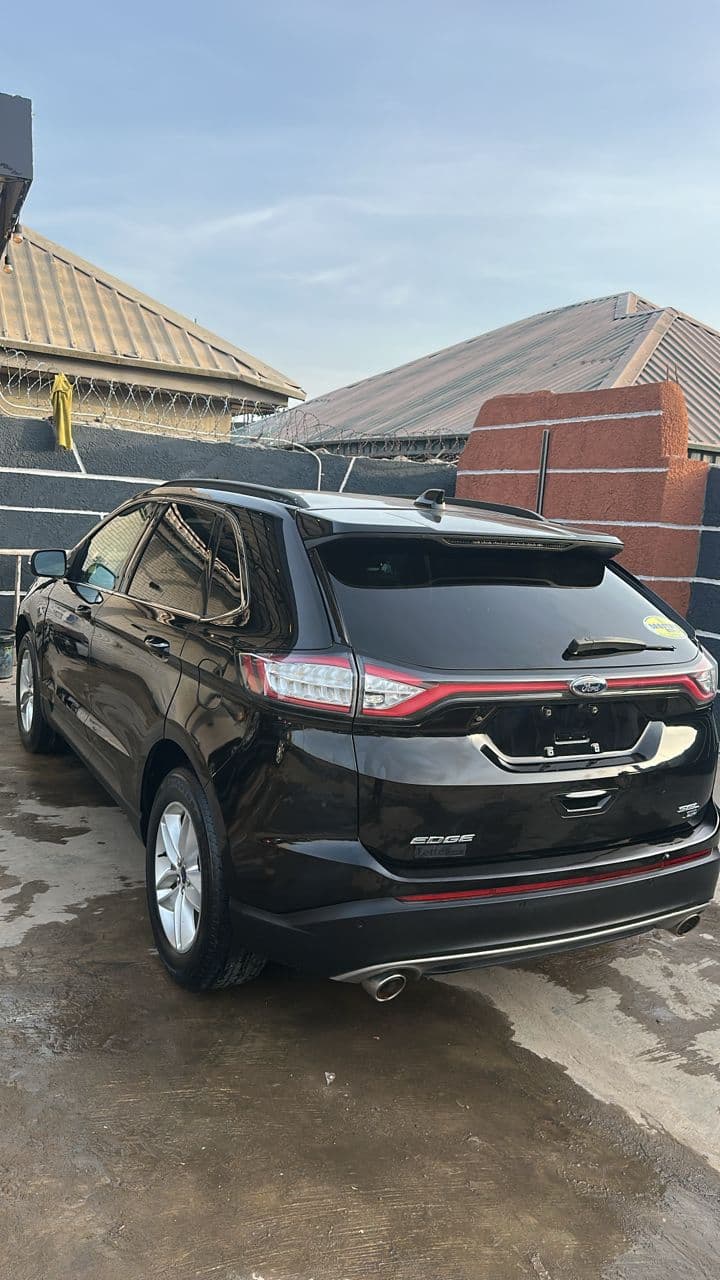 Ford Edge 