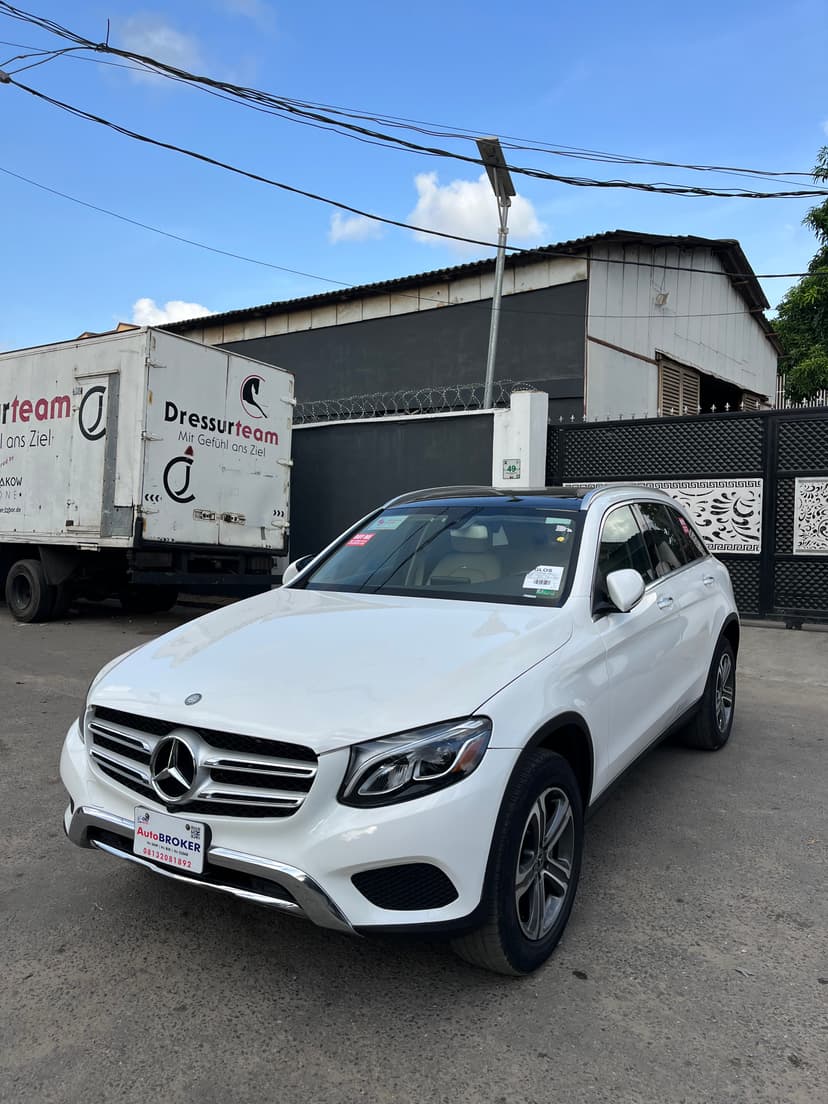 Mercedes-Benz Glc300 2019 for sale in Lagos - ₦43,000,000